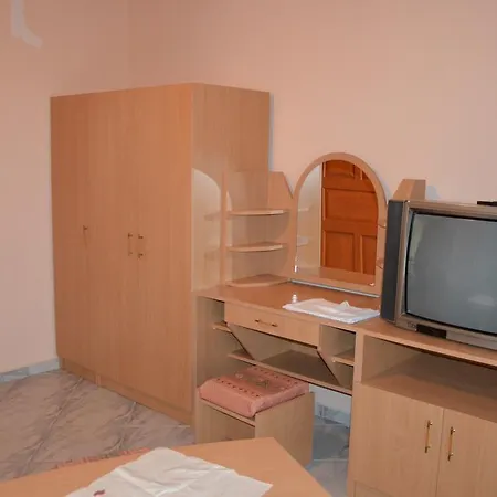 Bed & Breakfast Kristaly Apartman Hévíz