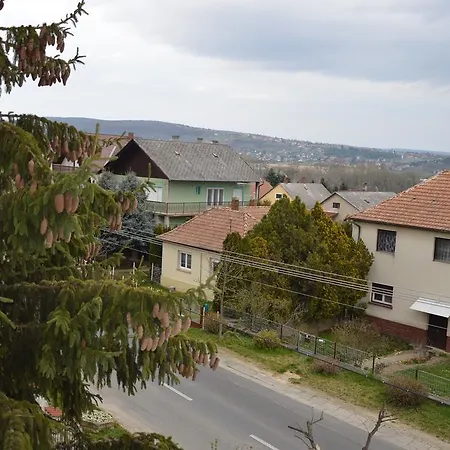 Kristaly Apartman * Hévíz