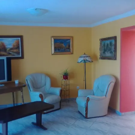 Kristaly Apartman * Hévíz