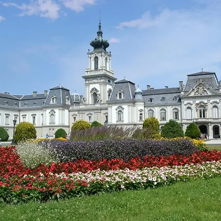 Kristaly Apartman * Hévíz