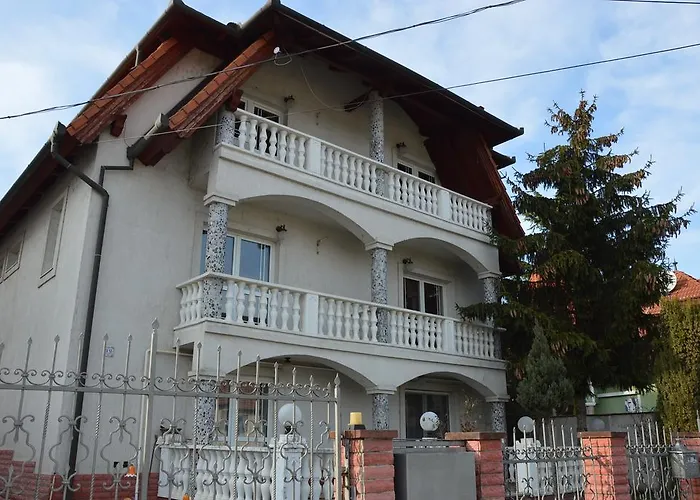 Frühstückspension Kristaly Apartman