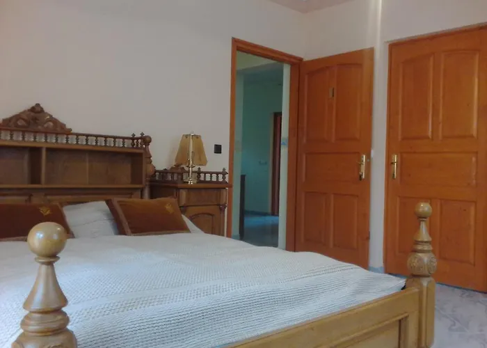 Frühstückspension Kristaly Apartman