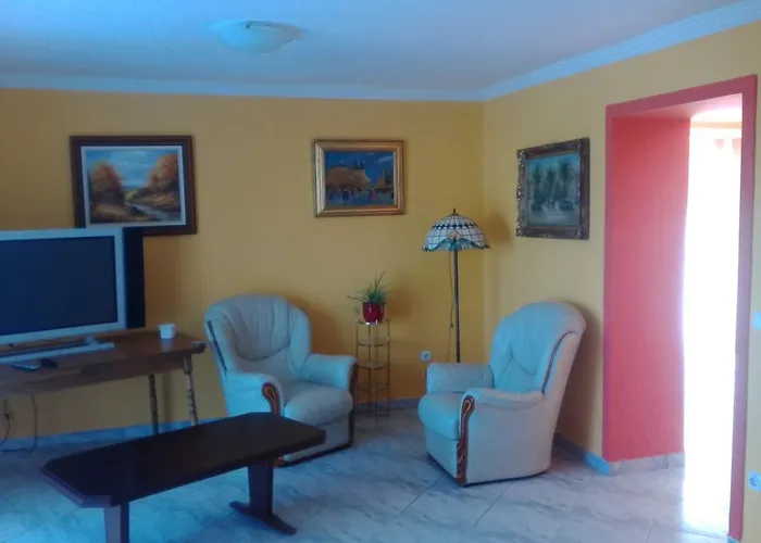 Kristaly Apartman * Hévíz