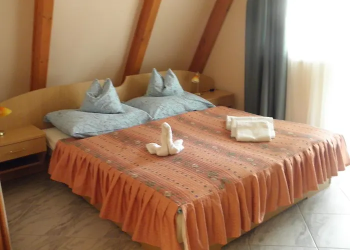 Kristaly Apartman B&B Hévíz